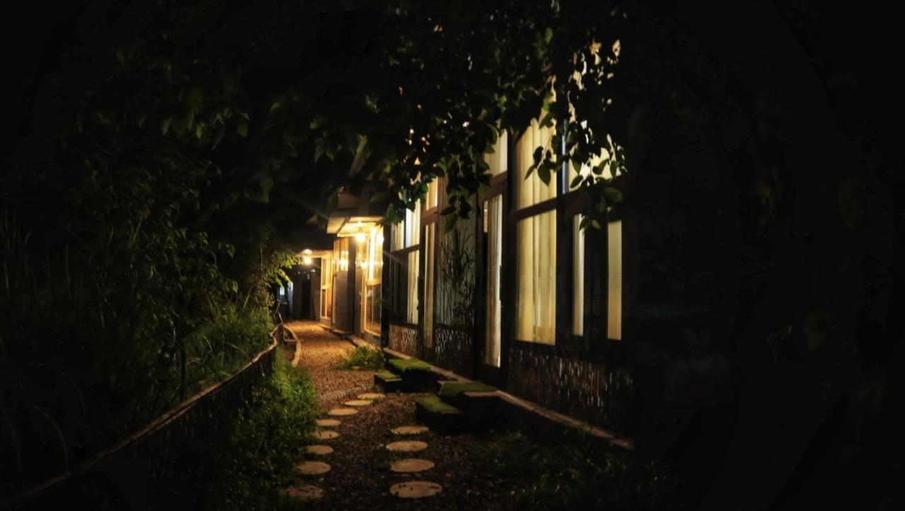Arayam Bhimtal Otel Bhowali Dış mekan fotoğraf
